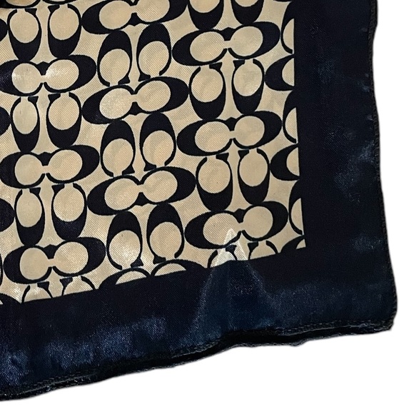 NWT-Coach Wristlet & Handkerchief: Mahogany - Picture 7 of 8